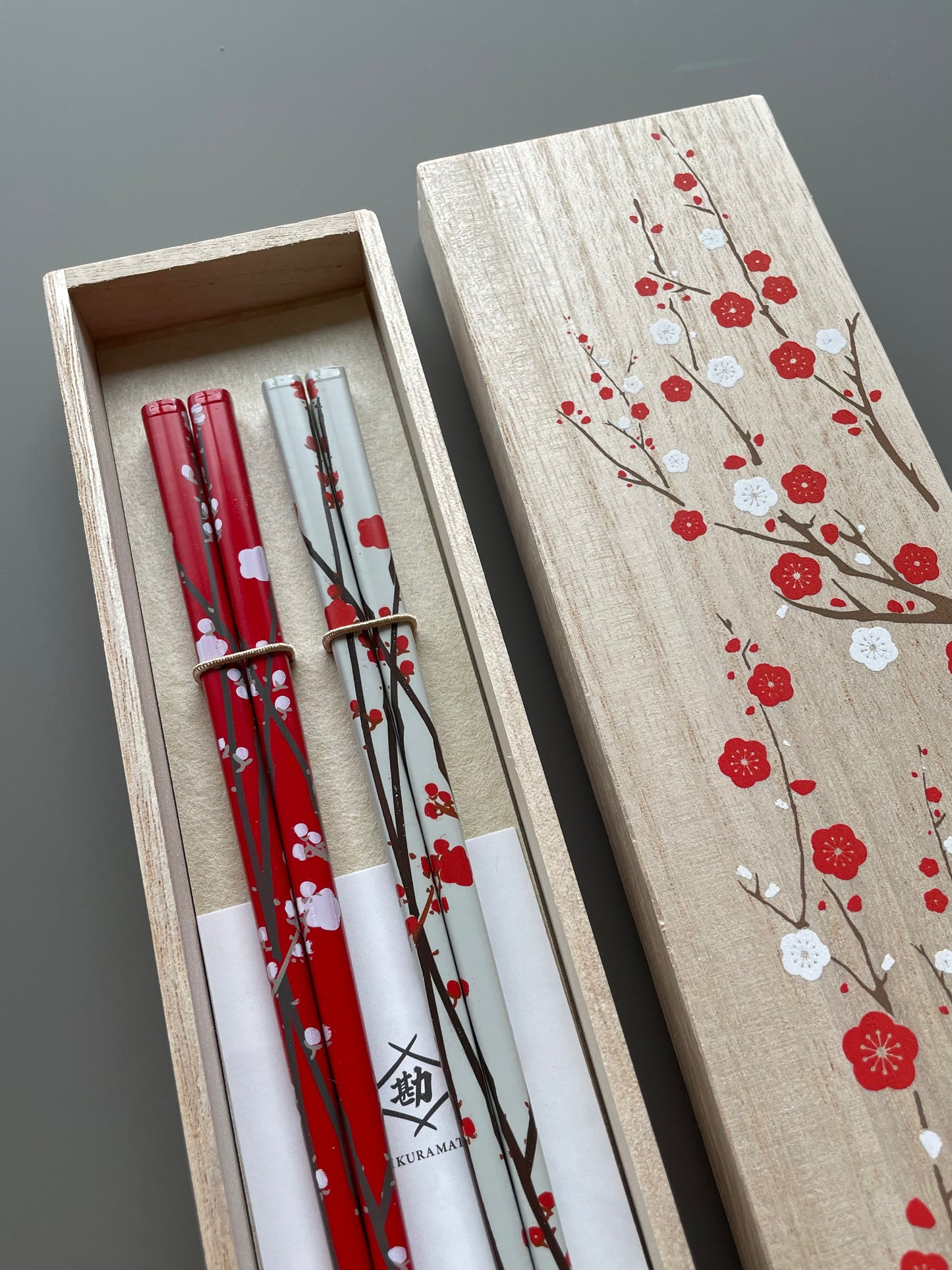 Flower Print Chopsticks Set