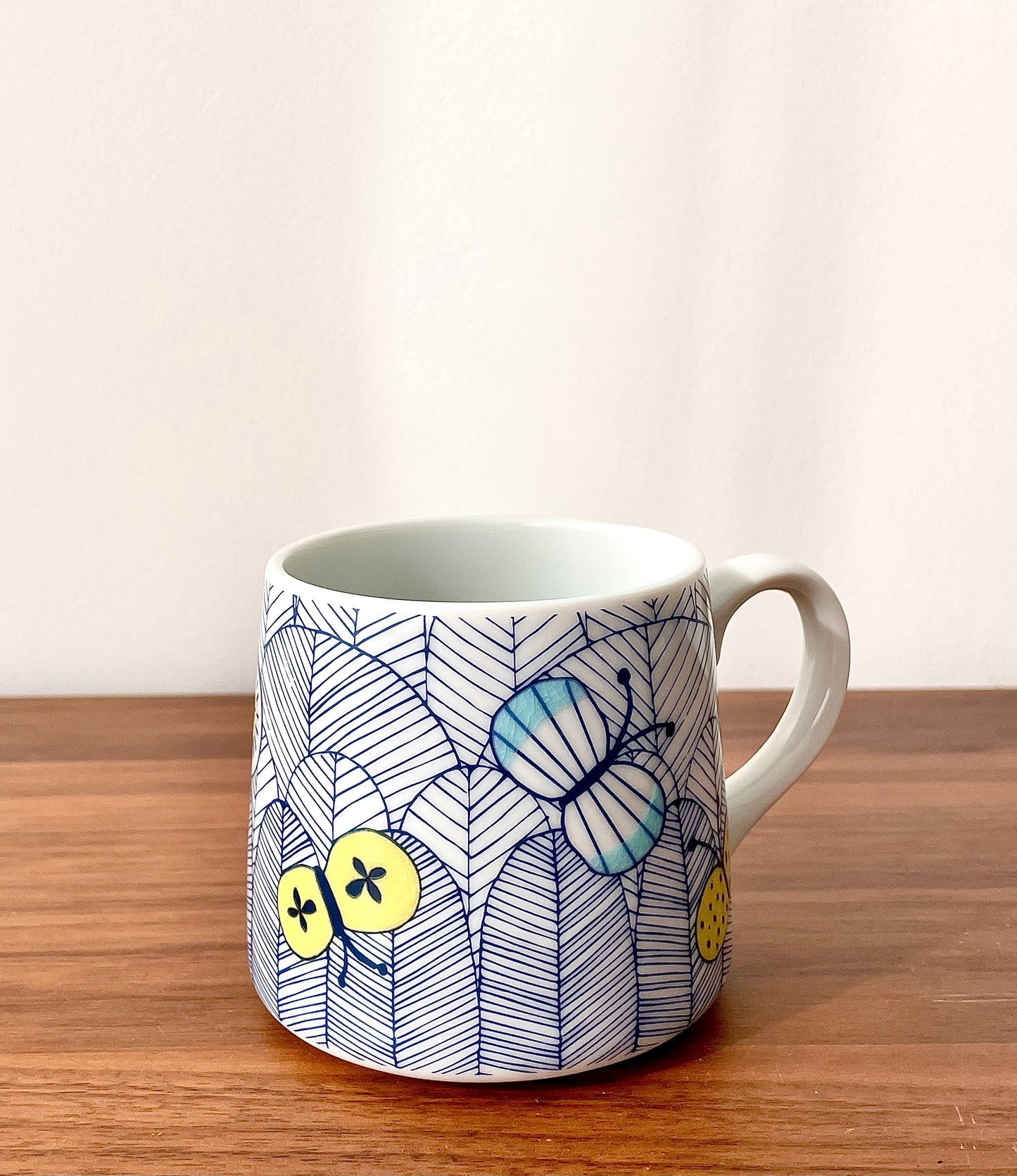 Butterfly Print Mug - Harekutani