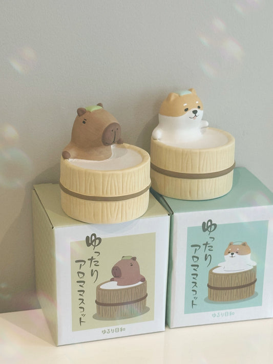 Decole Scent holder Capybara & Shiba dog