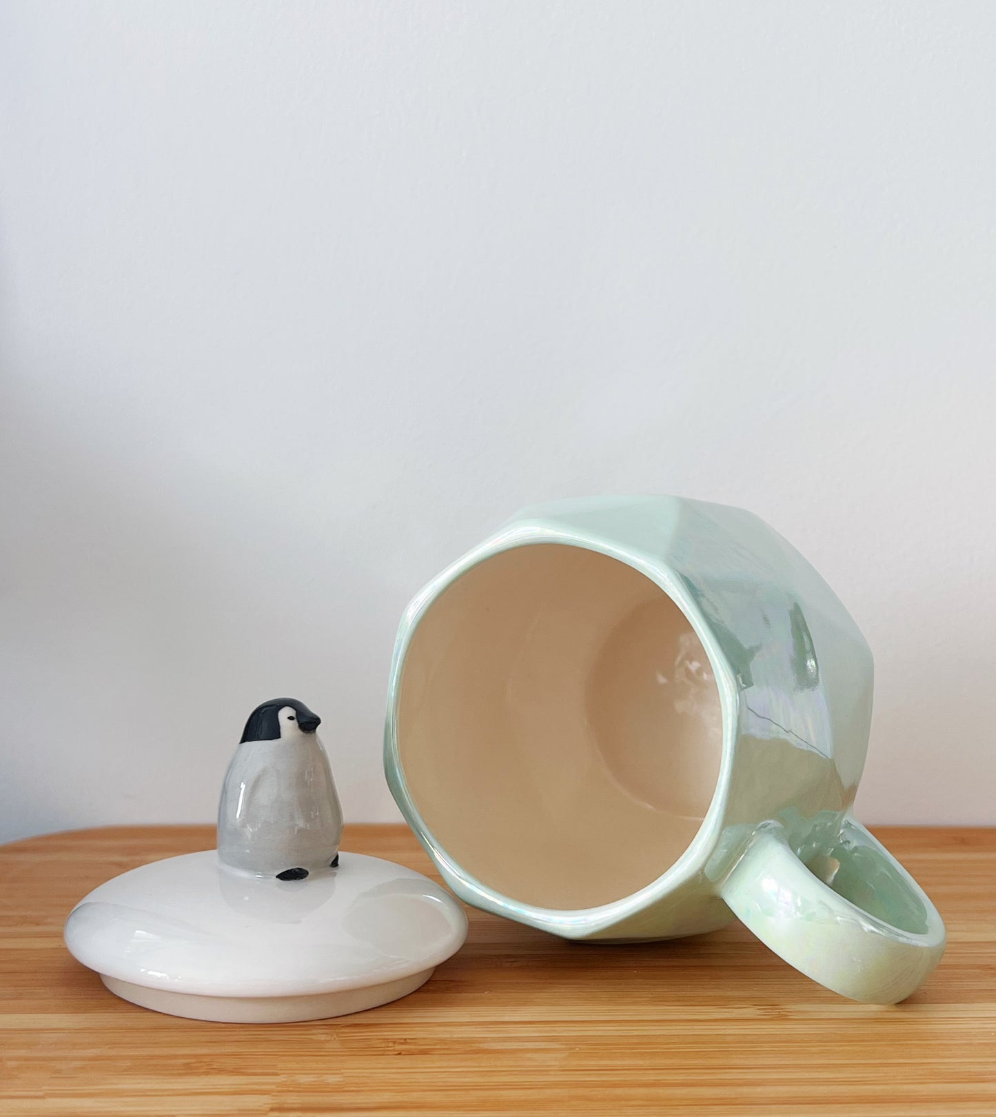 Decole Polar bear and Penguin Mug