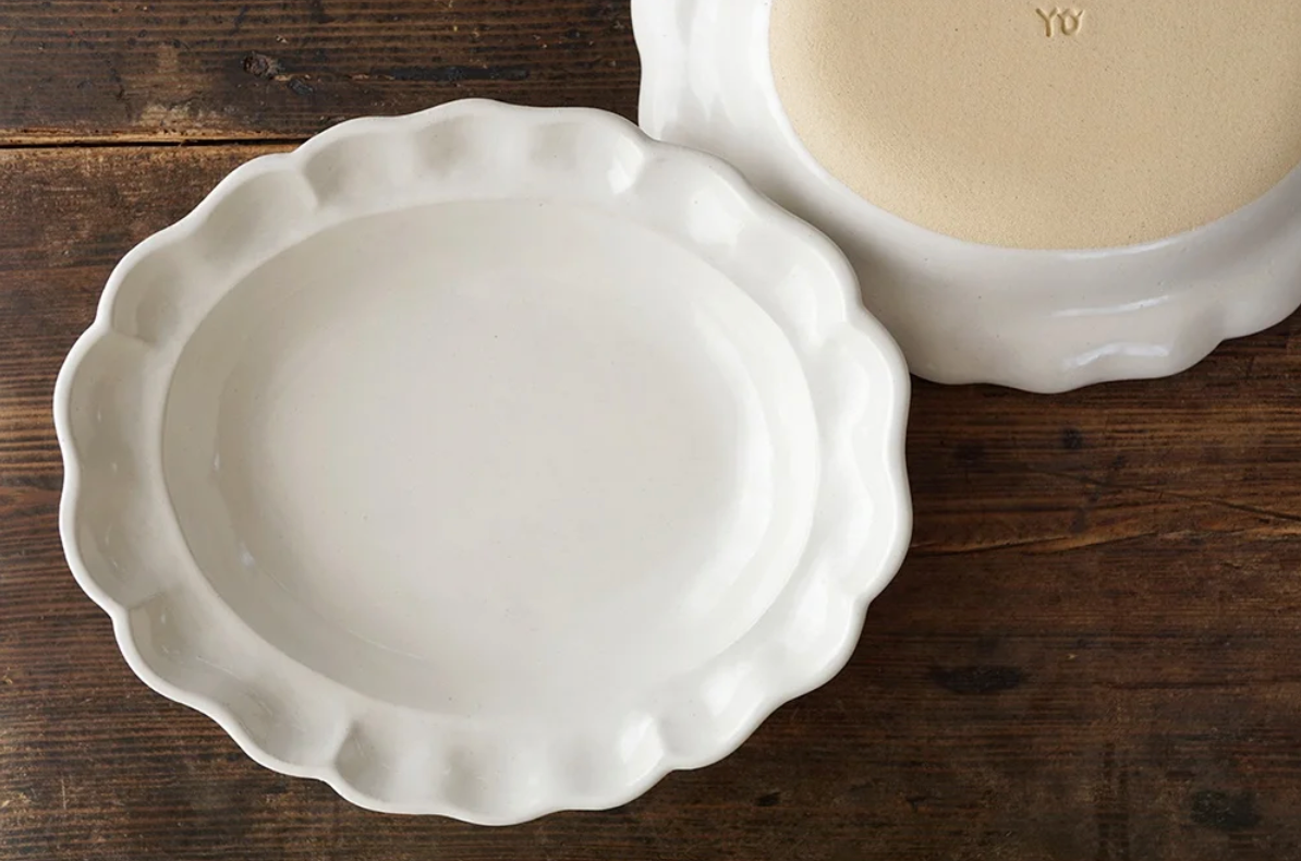 Yoshizawa White Oval Plate