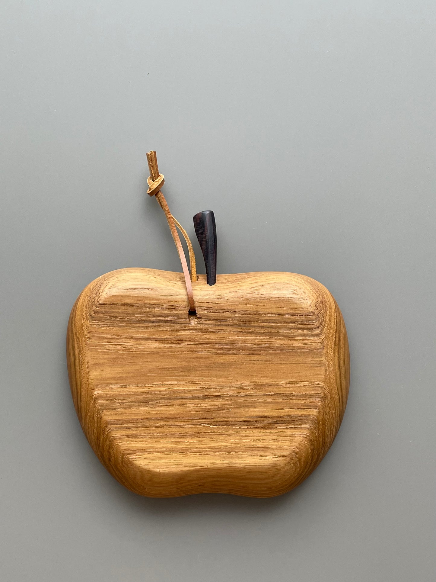 Apple Shape Wood Plate