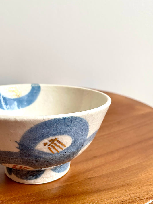 Zoho Gama White Rice Bowl with Blue Flower Print 染椿 碗