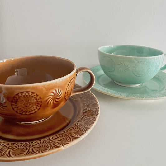 Stamp pair cups and saucers gift set